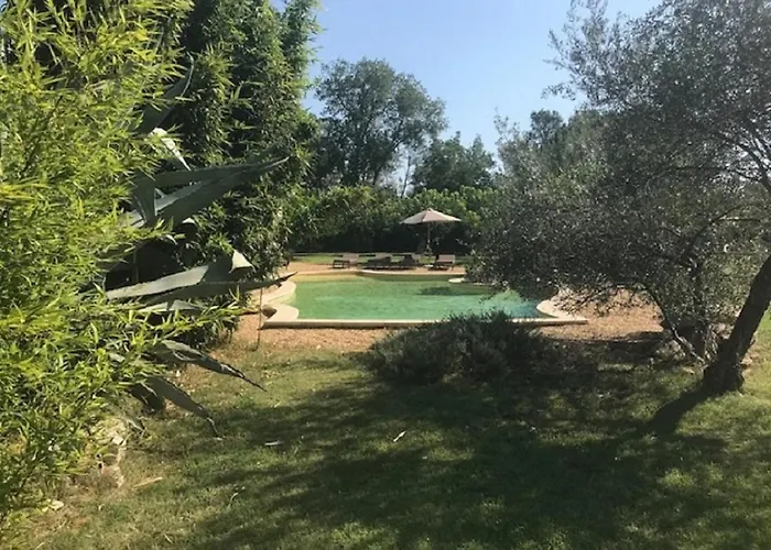 Gite De Charme 80 M², Piscine, Proche D\'Uzes.