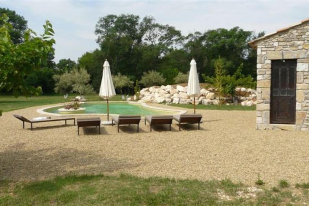De Charme 80 M², Piscine, Proche D'uzes. Vezenobres