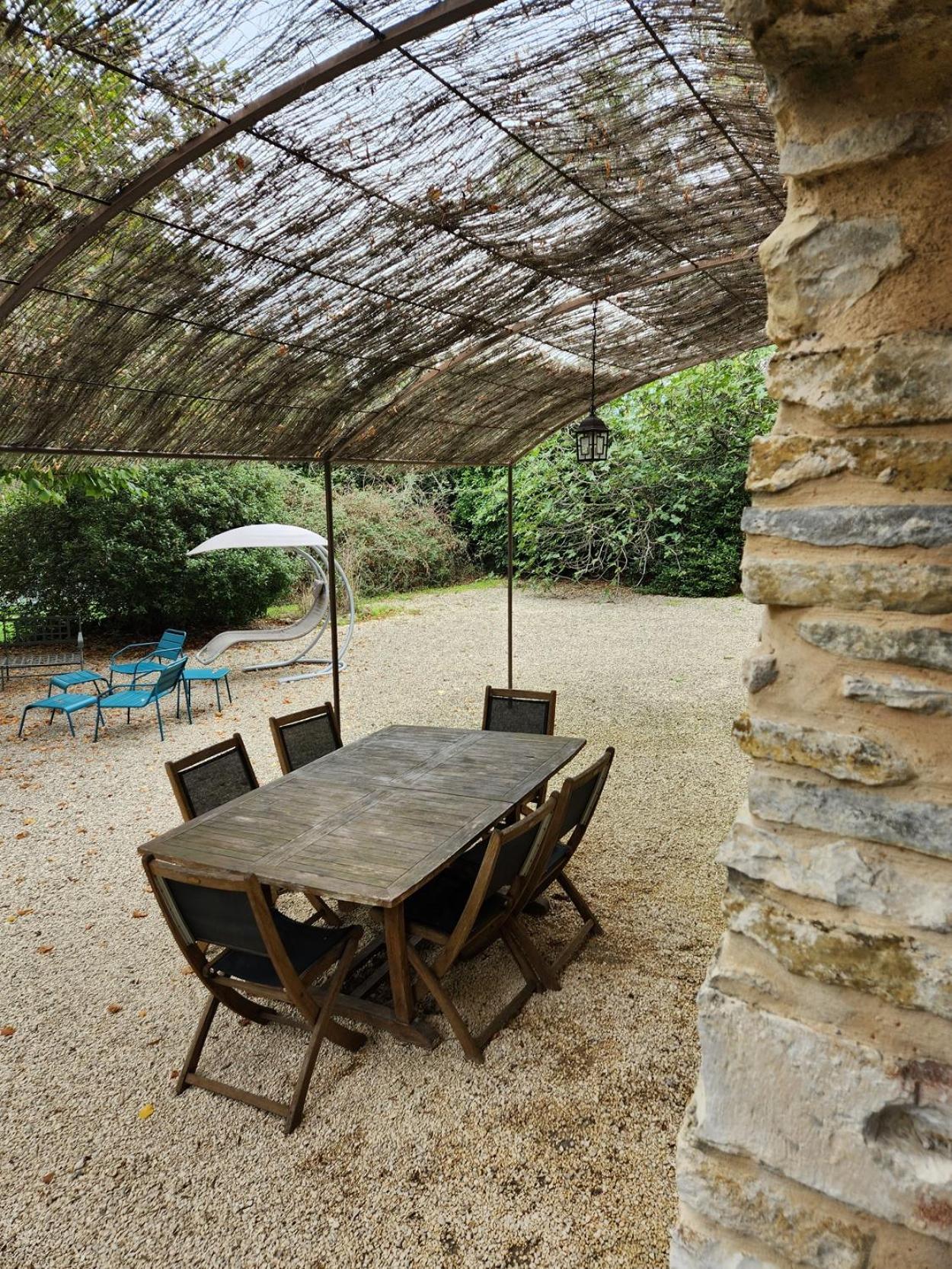De Charme 80 M², Piscine, Proche D'uzes. Vezenobres